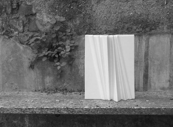 Vázový dizajn od Johannesa Kleina moderný