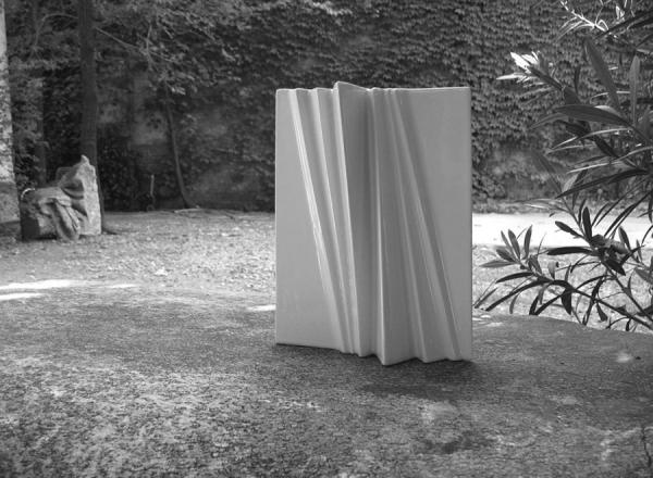 Návrh vázy od Johannesa Kleina architektur