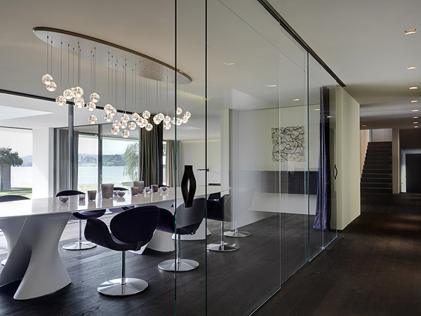 moderný dizajn interiéru moderná architektúra v interiéri pobrežného domu