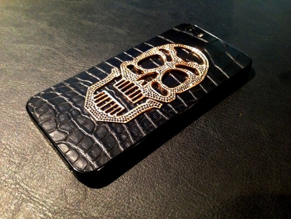 Luxusné puzdro na limitovanú edíciu lebky pre iPhone 5s Kožené puzdro iphone 5s v limitovanej edícii, luxusný doplnok, vzor lebky