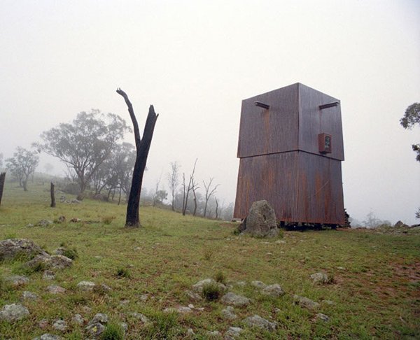 mini dom medená fasáda Casey Brown Architecture mini dom medený obklad Casey Brown Architecture