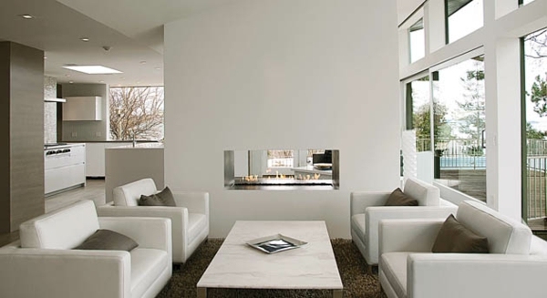 Obývacia izba krb rozdeľovač biela steny