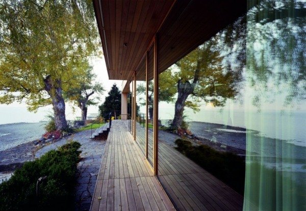 okno-od-stropu-okno-dom-lindau