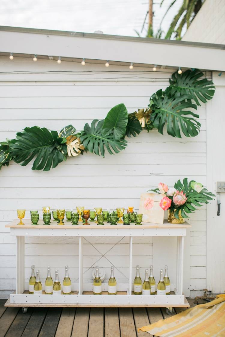 monstera-leaf-garland-party-garden-green-gold-diy