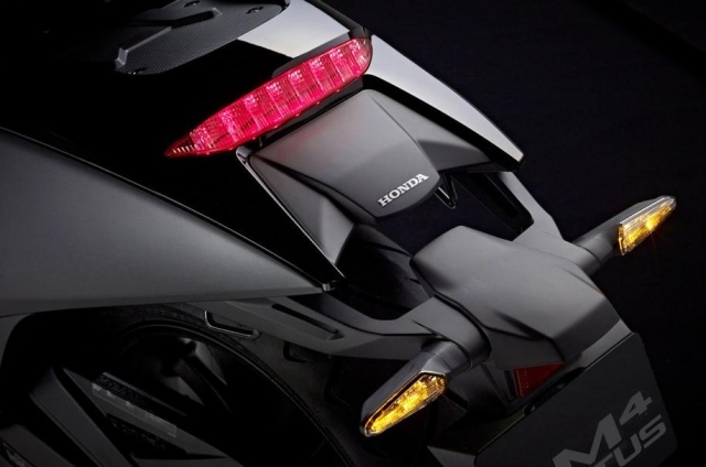 predné svetlá zadné svetlá-zadné svetlá-LED svetlá-vzdušný dizajn Hondy Svetlomety, zadné svetlá, zadné svetlá, LED technológia, Honda nm4 vultus