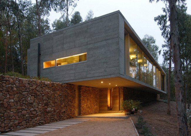 betónová fasáda omnibus svahový dom od pedro gubbinov