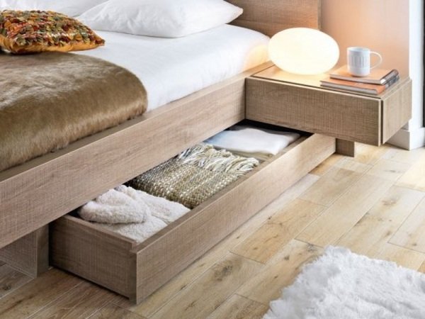 Nočná skrinka s dvojitou posteľou z dubového dreva Francúzsko dubová merventová dvojlôžková posteľ základňa gautier francúzsko