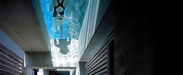 V celom dome je pocit slobody návrhársky projekt bazéna na kúpanie v bazéne