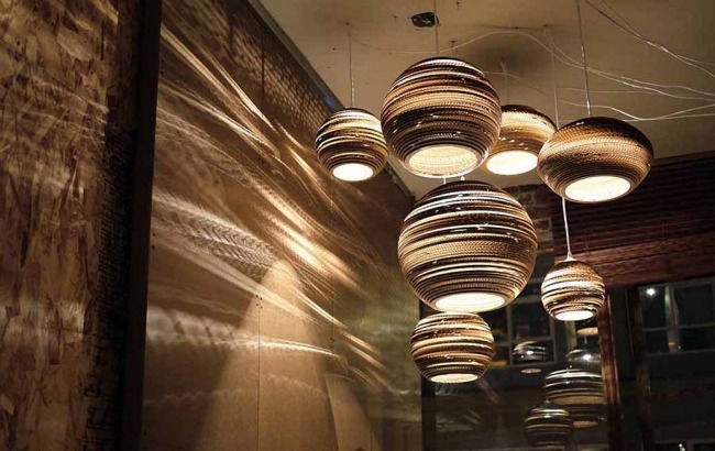 moon model designer stolné lampy sivé nohavice stolové lampy moon model designer od Greypants