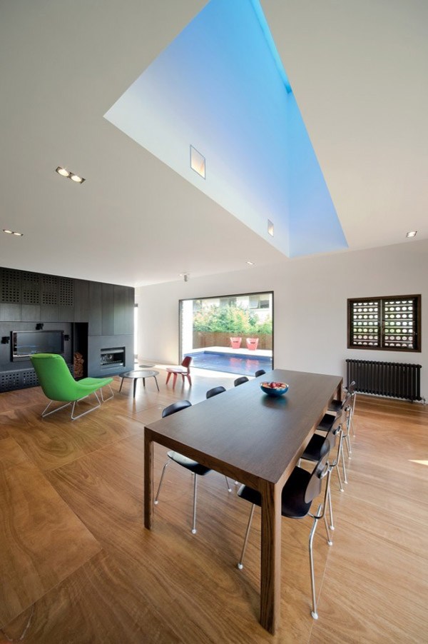 Jedáleň Trojan House od Jacksona Clementsa Burrowa