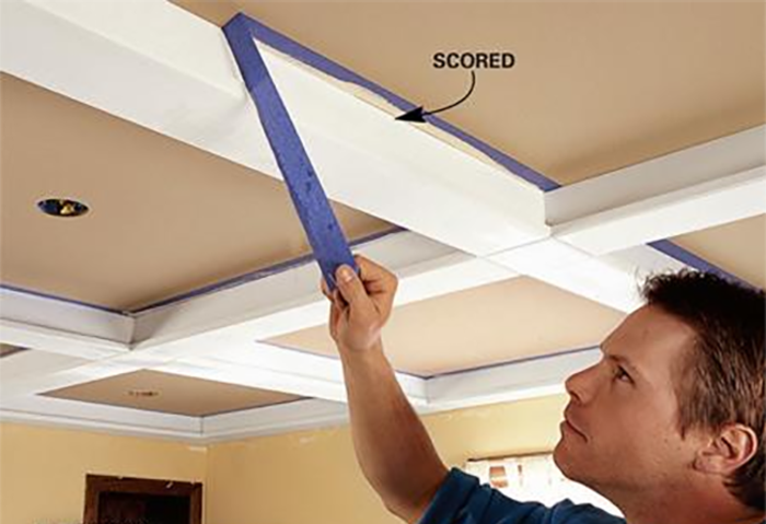 stropný dizajn drevené trámy diy farba biela