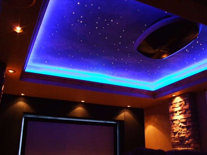 hviezdicová optika osvetlenie plochého stropu led modré