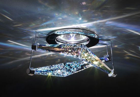 elegantné nástenné osvetlenie