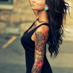 بنت جميلة تحمل وشم 11/24/2019 №008 -فتاة جميلة بالوشم-