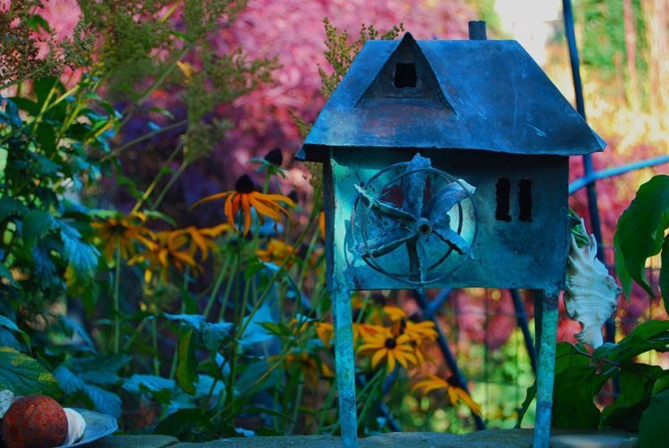 Dekorácia do záhrady - veterný mlyn z Cortenovej ocele s efektom patiny Dekorácia do záhrady-veterník-zvonkohra-kov-kvet-patina-záhradné umenie