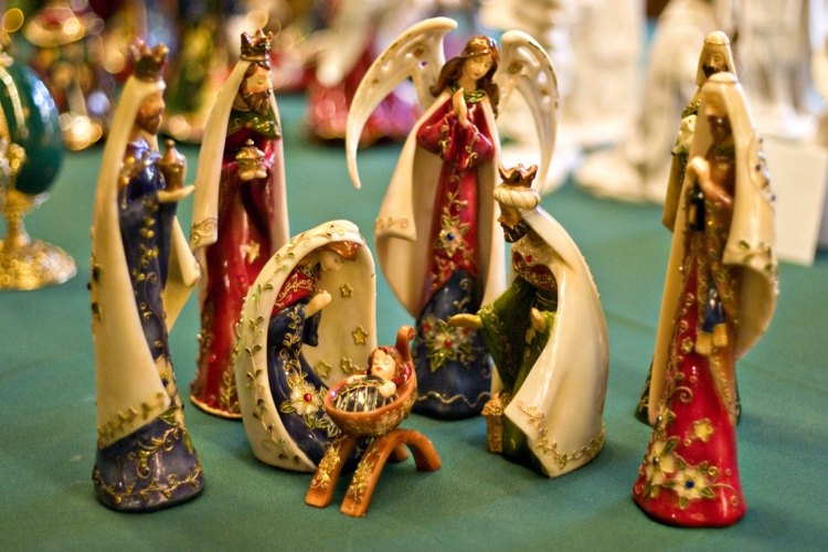 Ozdobte roh v dome betlehemom nápady na dekoráciu betlehem vianočný interiérový doplnok