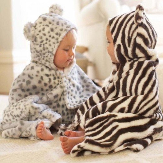 nápady na dekoráciu detská izba so zvieracím vzorom župan