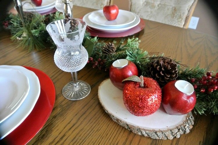 Vianočná dekorácia na stôl - jablko ozdobené trblietkami Deco-prírodné materiály-jablko-trblietky-ozdoba-nápady-vianočná dekorácia