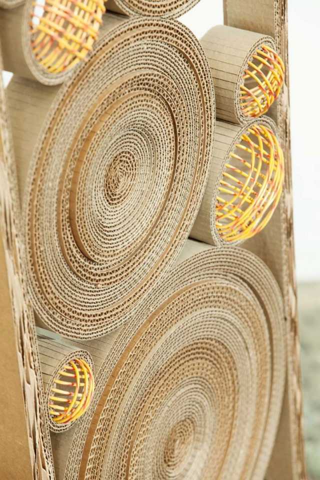 Užitočnosť dekorácií a nábytku slávneho umelca moderného umenia