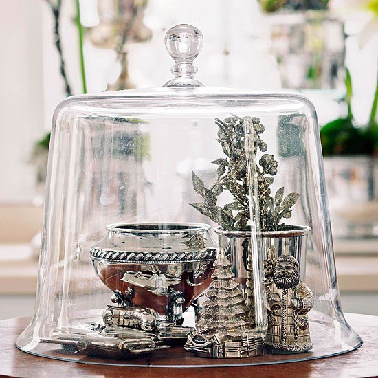 Figúrky vianočnej nálady-postriebrené sklenené veko Parapety zdobia figúrky vianočnej nálady-postriebrené sklenené veko