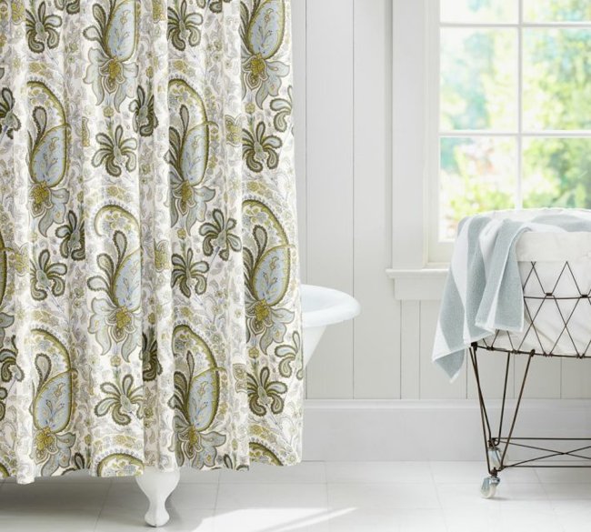 Zelený strom z prírodných tkanín zanecháva krásny vzor