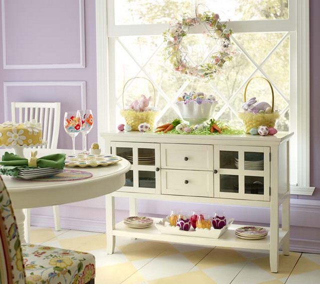 originálny kreatívny veľkonočný košík stolný komoda okenný veniec jarné kvety