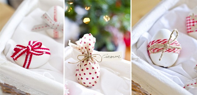 Nápady na Veľkonočné kraslice zväzok nití červená stužka malé vrecia na cukor deti