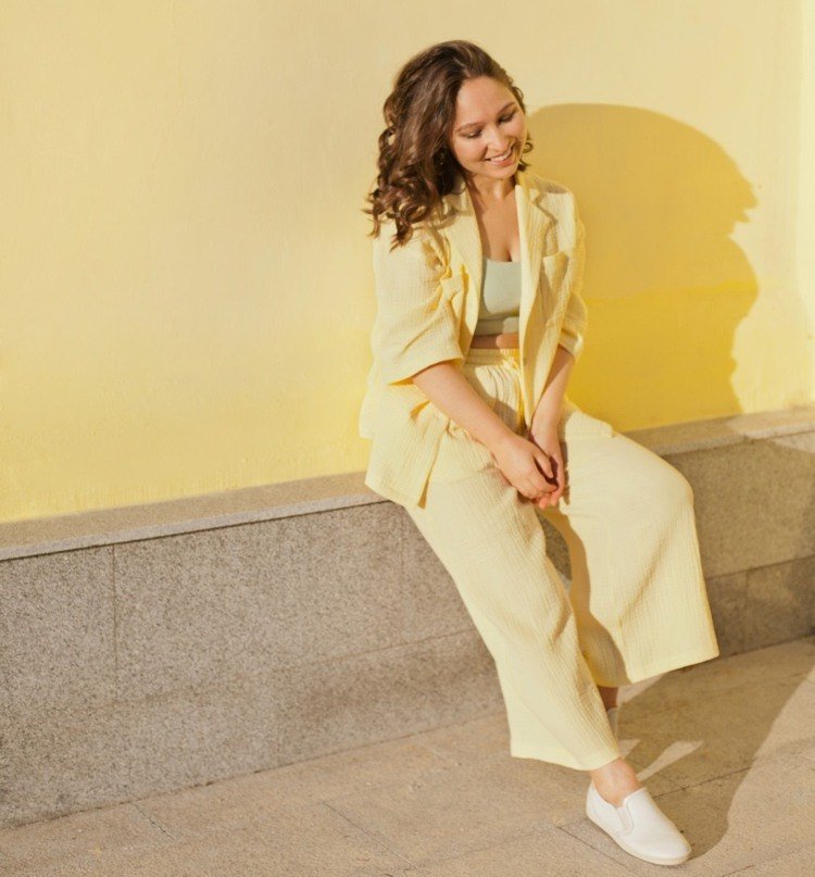 Outfitové nápady na styling pre každodenný letný oblek