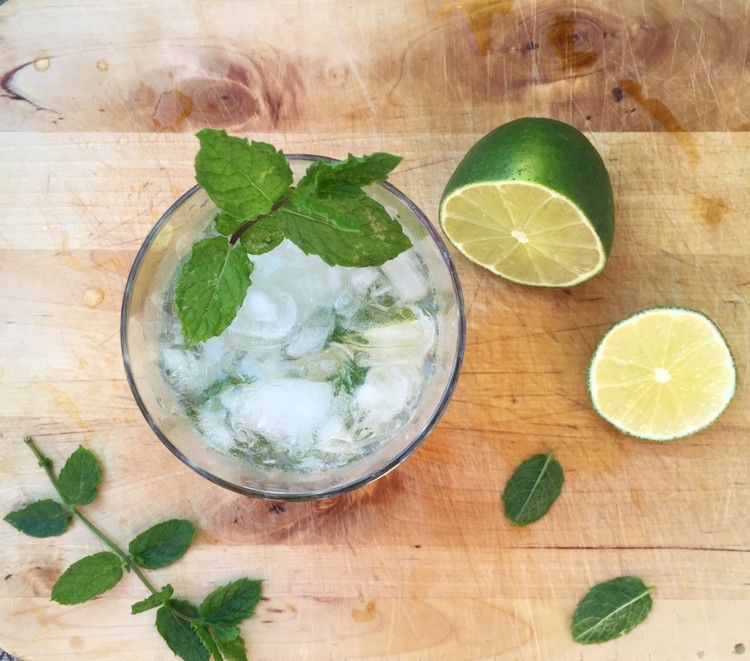 mojito koktail originálny recept mäta limetka