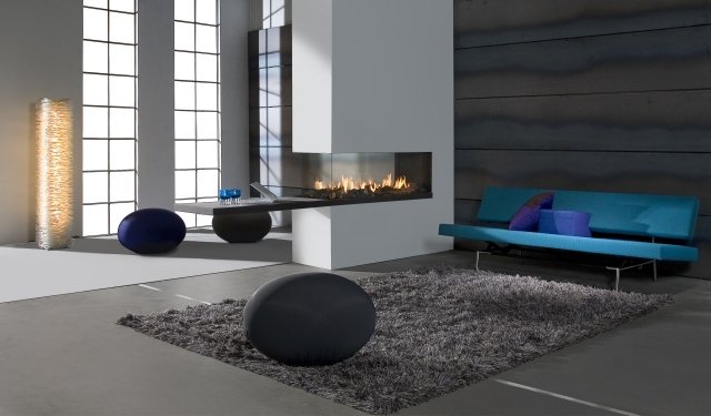 moderný obývacia izba krb sklo pult pufs huňatý koberec