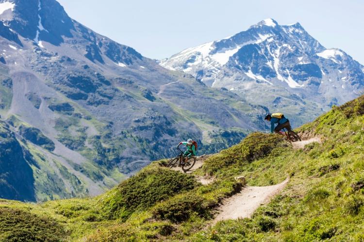 engadin st. park horských bicyklov moritz švajčiarsko hory