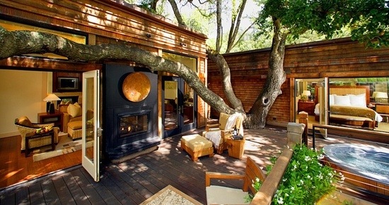 nápady na drevené nádvorie na záhradné nádvorie s vírivkou