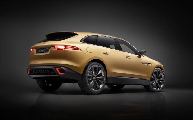 Exteriér 5-sedadlového konceptu Jaguar C-X17 5-miestny koncept Jaguar C-X17 zlatá farba