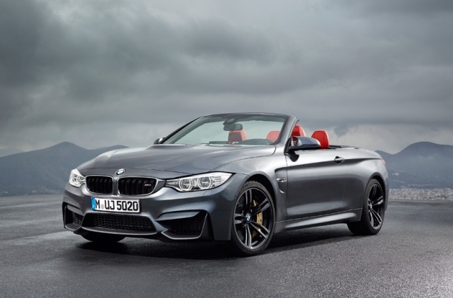 BMW M4 2015 Cabrio ľavý kovový lak M4 2015 Kabriolet, ľavá strana, kov