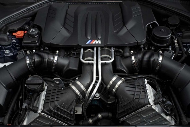 Motor BMW M6 2012 Coupe Motor BMW M6 Coupe