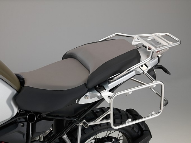 BMW R1200GS Adventure 2014 zadné4 BMW R1200GS Adventure zadné 4