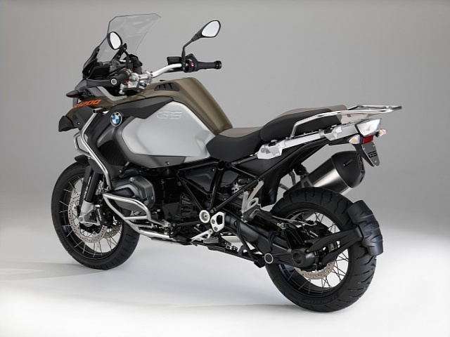 BMW R1200GS Adventure 2014 vzadu R1200GS Adventure 2014 vzadu