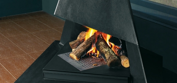 trendy funkčné kúsky dreva lakované béžovo čiernou