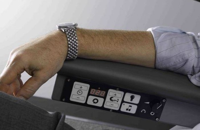 Nábytok na relaxáciu-MetroNaps-EnergyPod-individuálne nastaviteľné Relaxačný nábytok-MetroNaps-EnergyPod-nastaviteľné-individuálne podrúčky