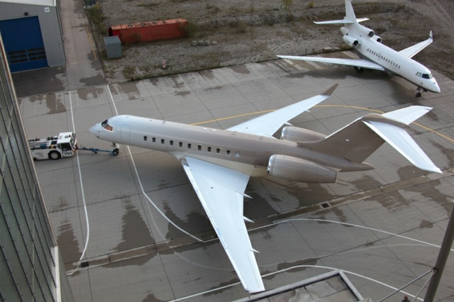 štýlovo lietať moderný štýlový vonkajší dizajn súkromné lietadlo Štýl moderný štýlový vonkajší dizajn súkromná trysková jarná nálada