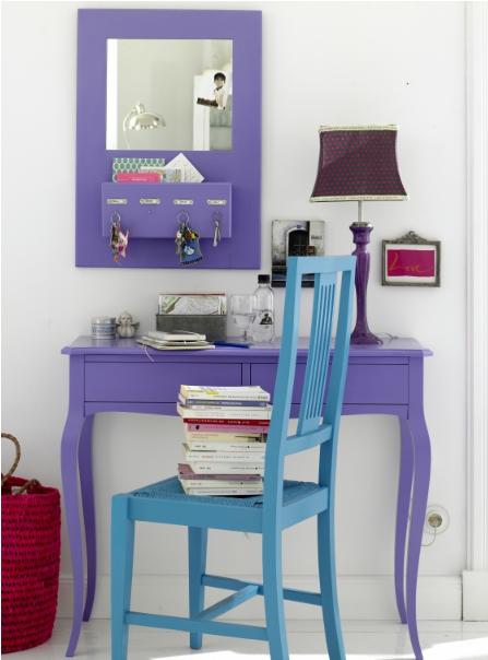 konzolový stolík transformovaný-toaletný stolík