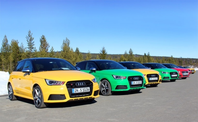 Audi S1 ​​mnoho farieb žltá červená zelená