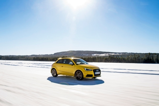 Výkon S1 Sportback 2014 na pravej strane