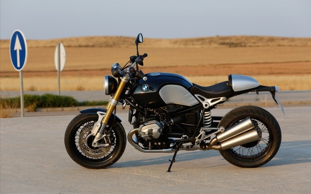 BMW R nineT 2014 ľavá strana1 BMW R nineT ľavá strana1