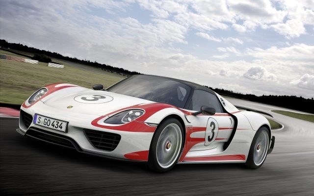 Predné Porsche 918 Spyder 2015 Predné Porsche 918 2015