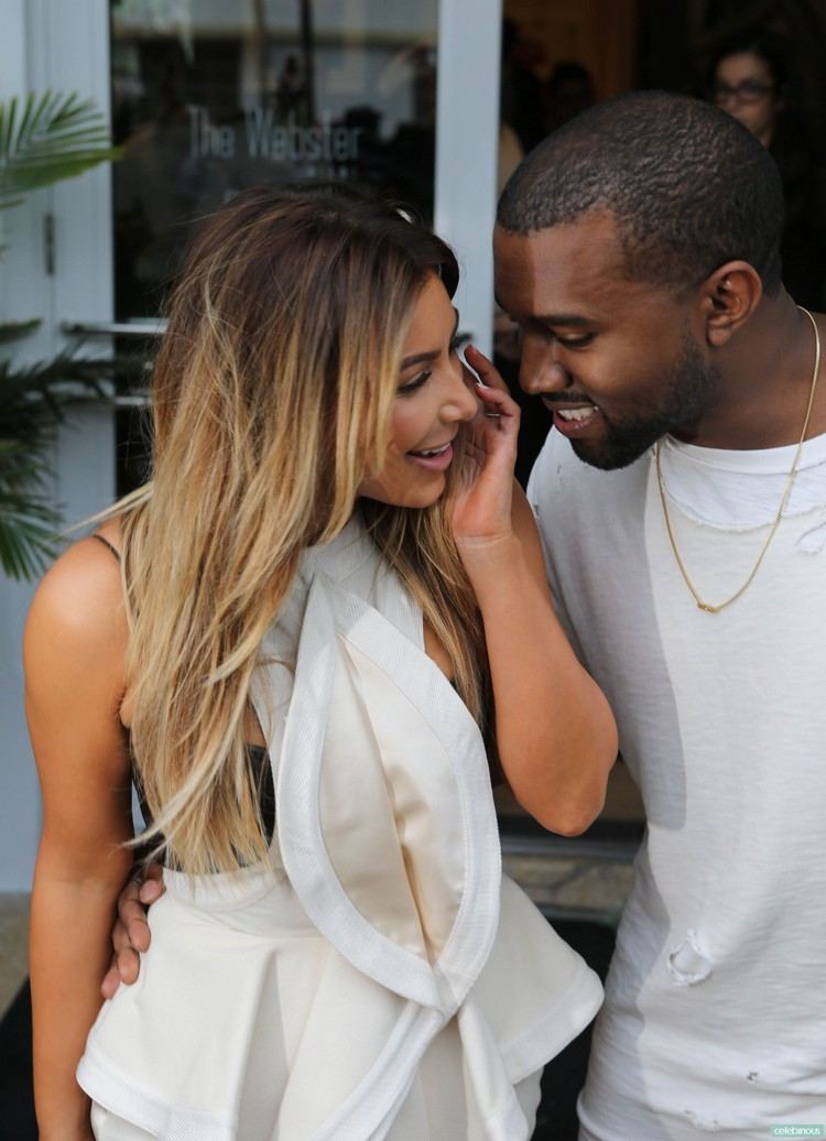Kim Kardashian s dlhými rovnými vlasy ombre ombre-hair-trend-kim-kardashian-straight-hair