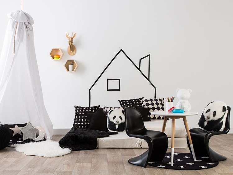 stolička panton čierna detská izba škandinávske zariadenie