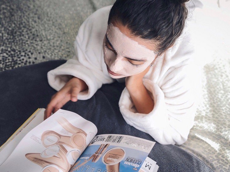 Model bez kapucne noste doma saunový župan