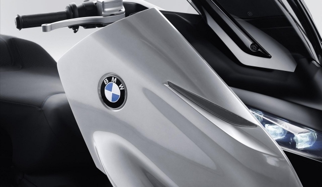 BMW Roller Concept C 2010 predný 3 Roller Concept C 2010 predný 3