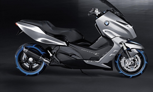 BMW Roller Concept C 2010 pravá strana1 BMW Scooter C 2010 pravá strana1